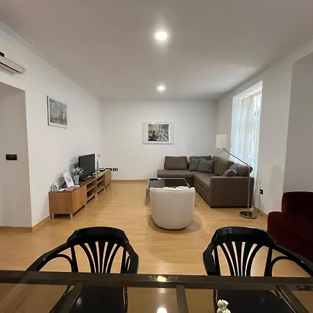 Espacioso Piso En Centro Apartment